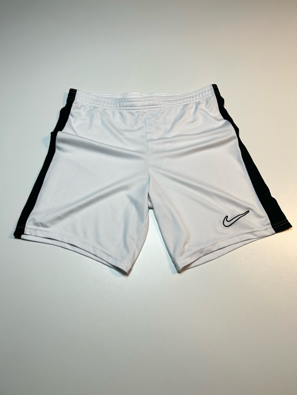 Nike Dri-FIT Academy Soccer Shorts White Black Athletic Training Knit